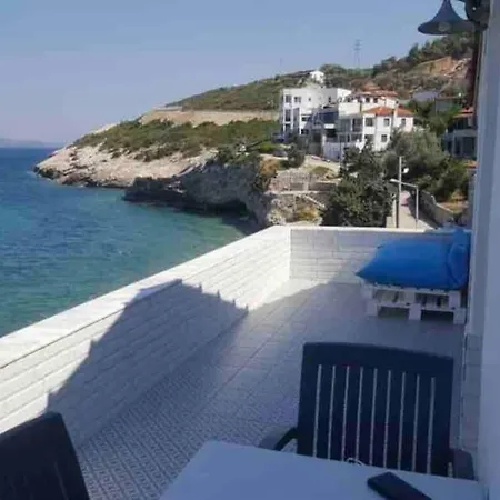 ızmir Karaburun Lebiderya çatı Katı Kaynarpinar Daire